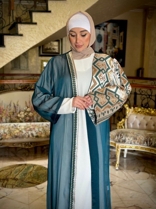 
                      
                        Chic Open Abaya with Unique Style
                      
                    