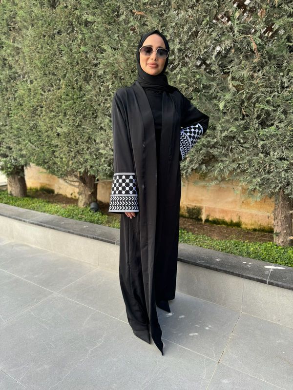 
                  
                    Elegant Turkish Black Abaya
                  
                