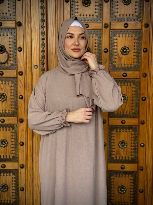 
                  
                    One-Piece Prayer Set with Attached Sleeves and Scarf
                  
                