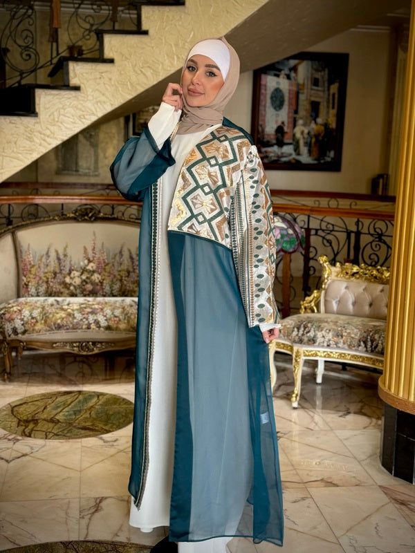 
                      
                        Chic Open Abaya with Unique Style
                      
                    