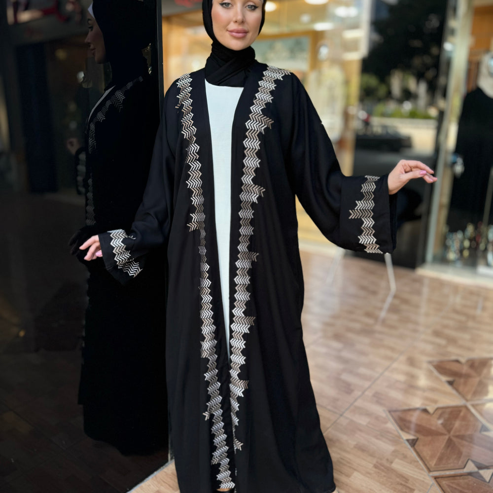 
                      
                        Detailed Chic Abaya
                      
                    