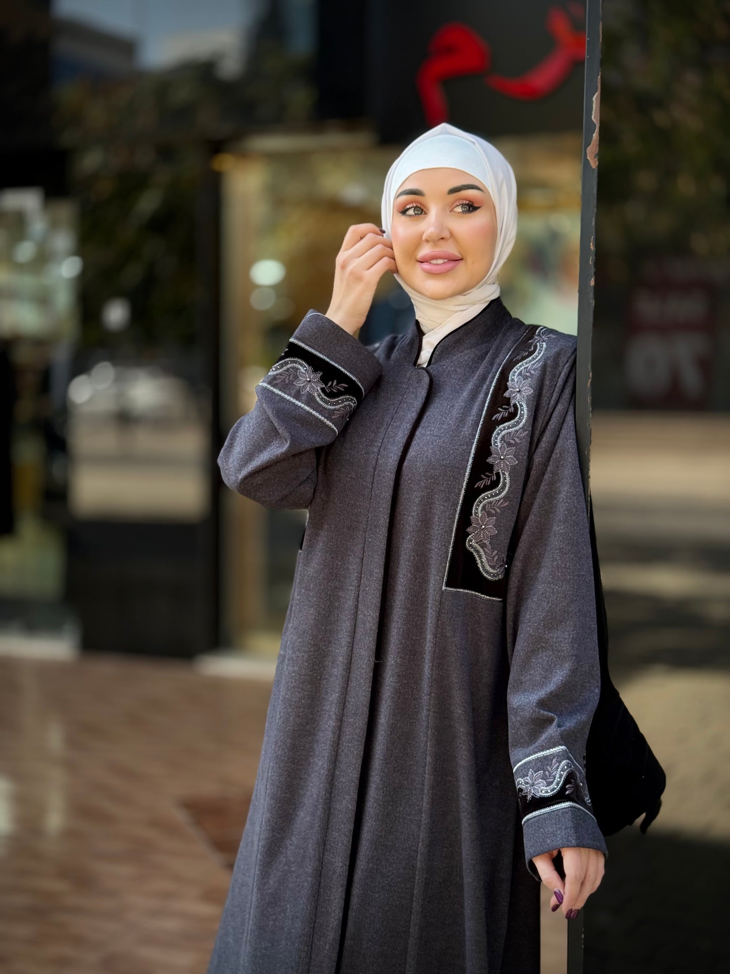 luxurious Woolen Abaya With Embroidery