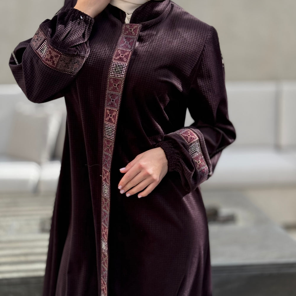 
                      
                        Elegant Winter Abaya With Modern Embroidery
                      
                    