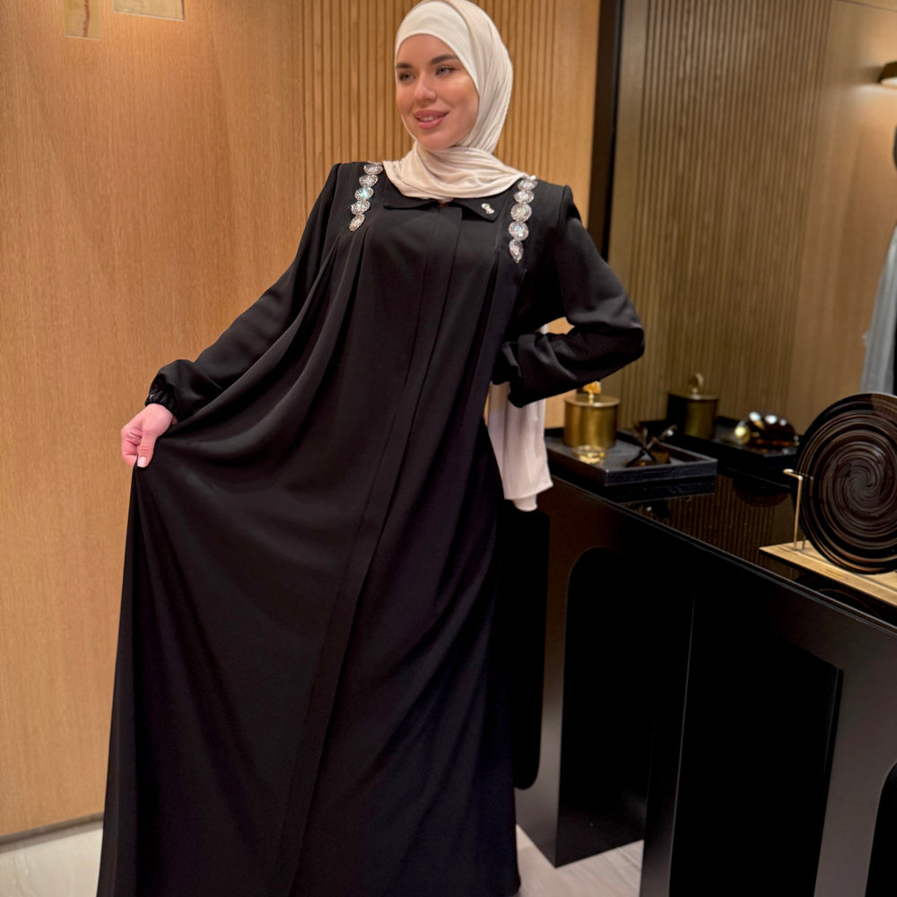 
                      
                        Modern And Stunning Black Abaya
                      
                    