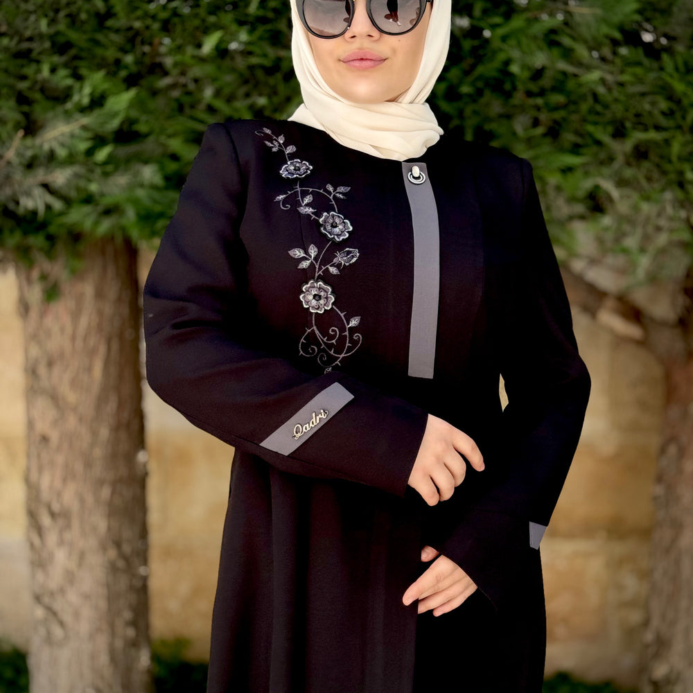 
                      
                        Elegant Summer Jilbab
                      
                    