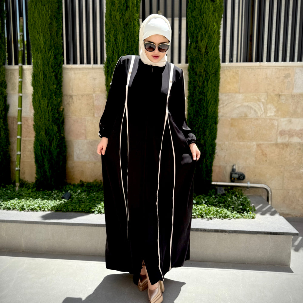 
                      
                        Daily Abaya With Pearl Details
                      
                    