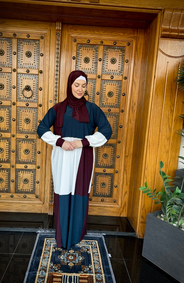 
                  
                    Lycra One-Piece Prayer Set with Attached Scarf
                  
                