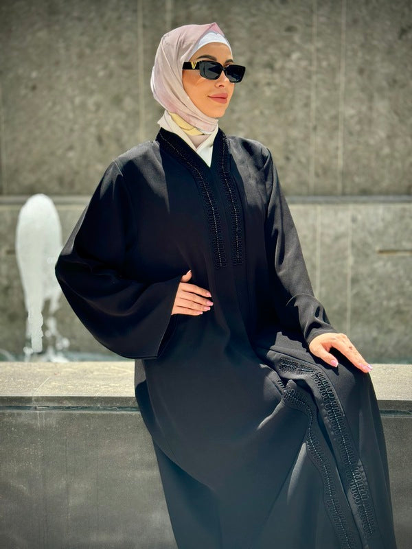 Black Simple and Practical Abaya