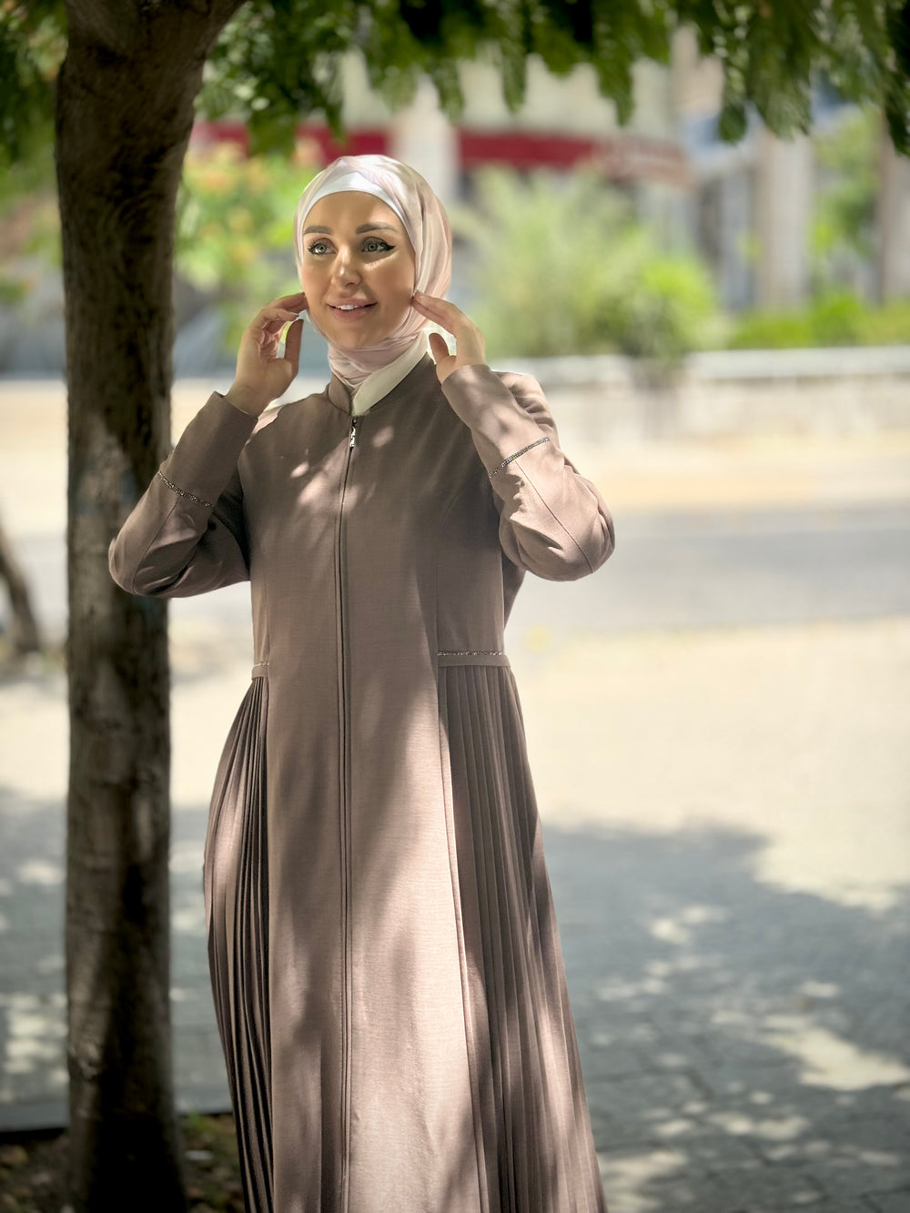 Elegant And Distinctive Jilbab