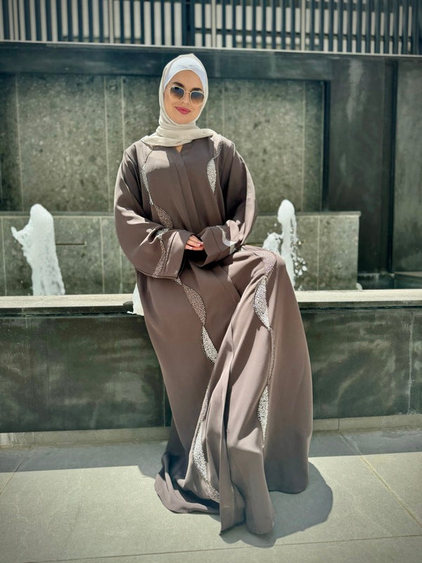 
                      
                        Unique Kuwaiti Modern Abaya
                      
                    