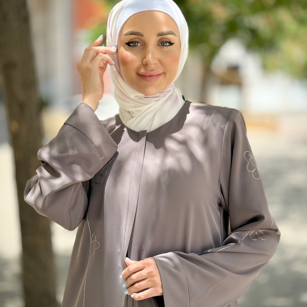 
                      
                        Colorful And Practical Abaya
                      
                    