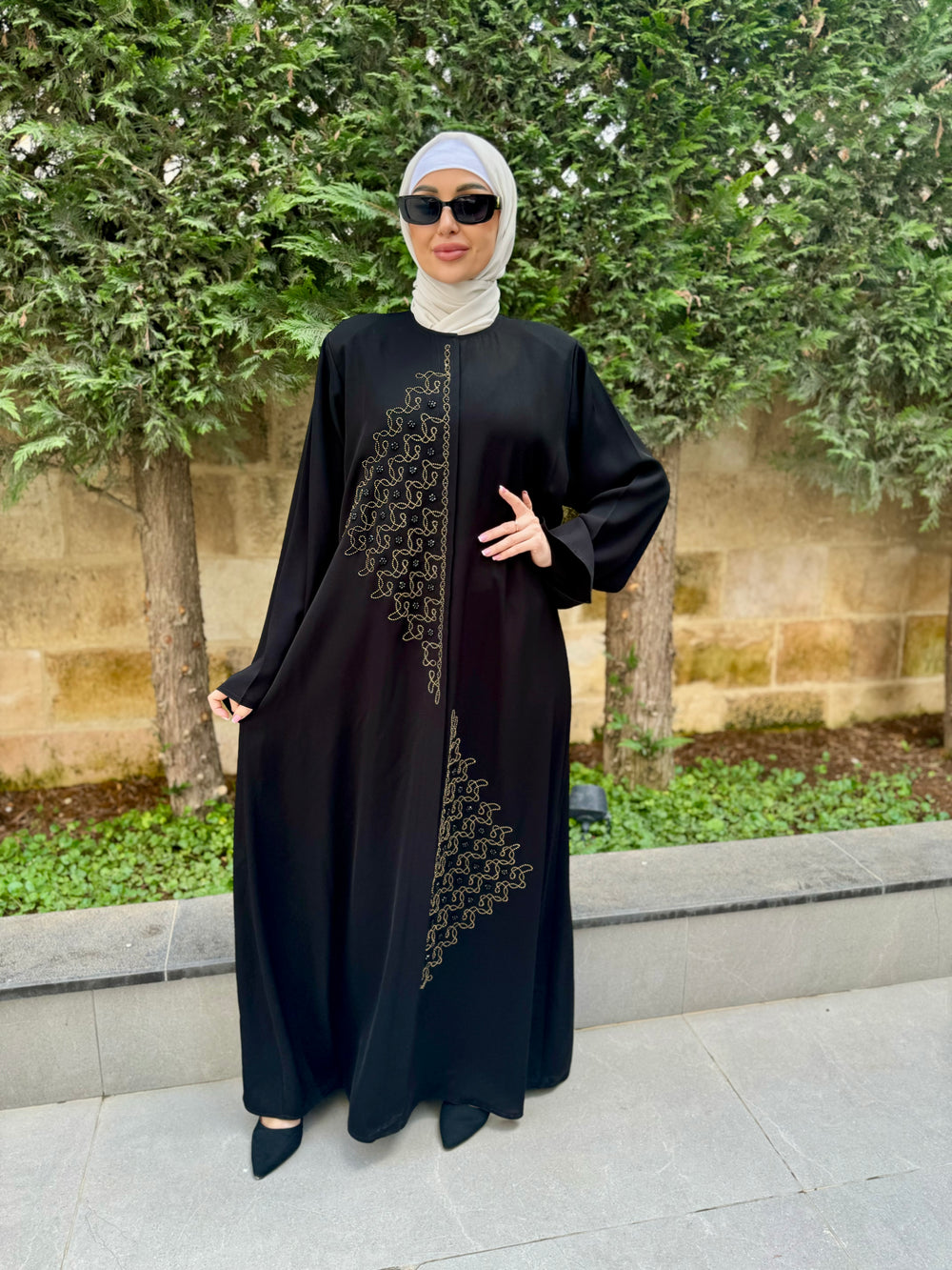 Elegance Kuwaiti Abaya