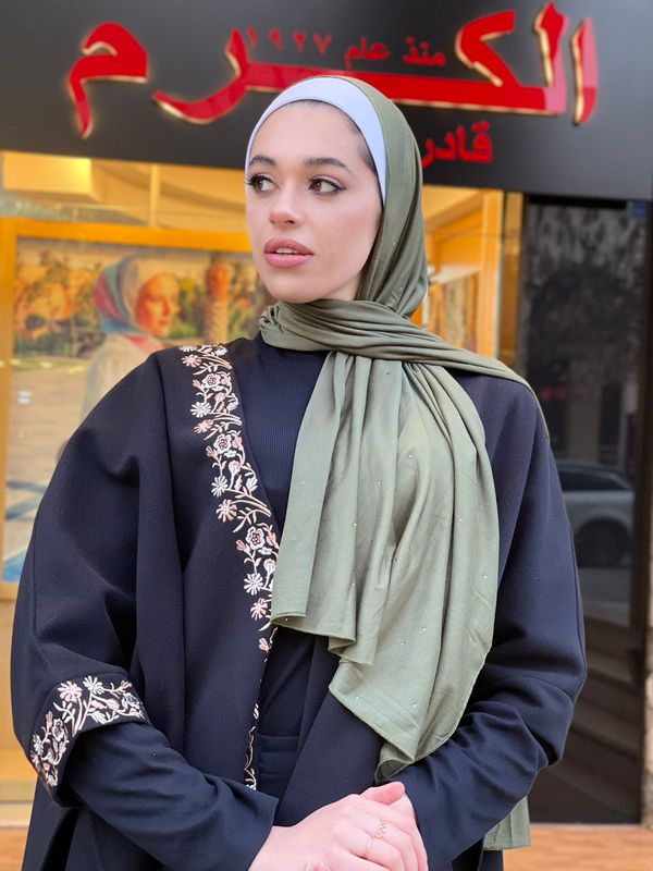 Cotton Lycra Scarf with Rhinestone Embellishments – Al Karam Qadri