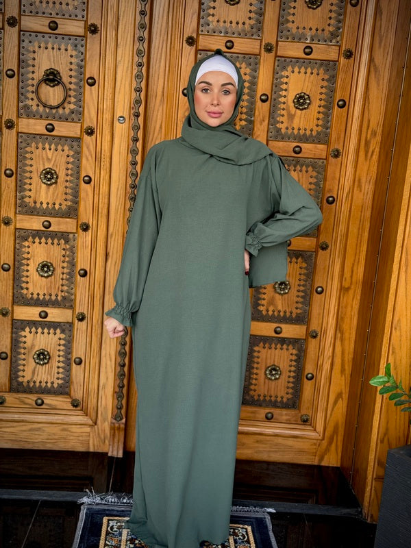 
                  
                    One-Piece Prayer Set with Attached Sleeves and Scarf
                  
                