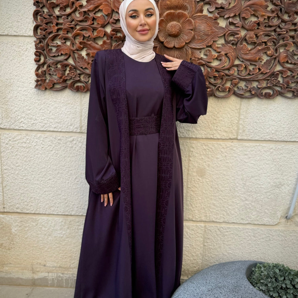 
                      
                        Unique Embroidered Abaya
                      
                    