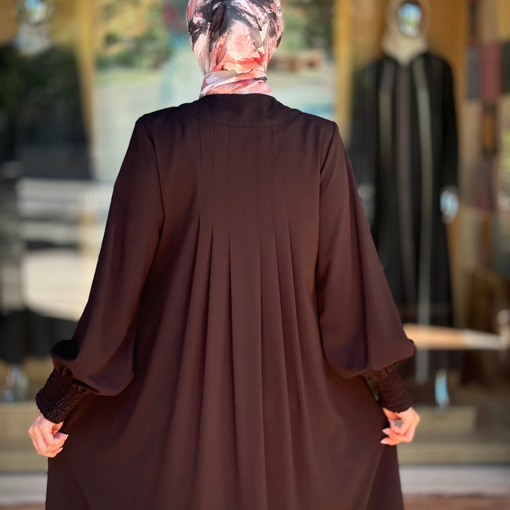 
                      
                        Chic Daily Abaya
                      
                    