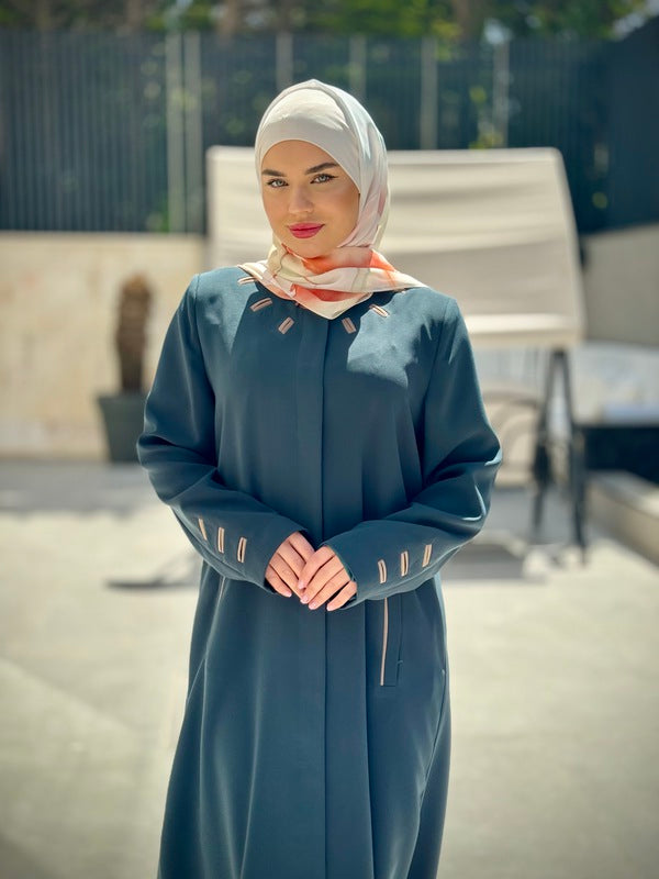 
                      
                        Distinctive and Elegant Jilbab
                      
                    