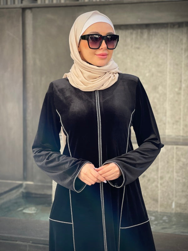 Simple Winter Velvet Abaya – Al Karam Qadri