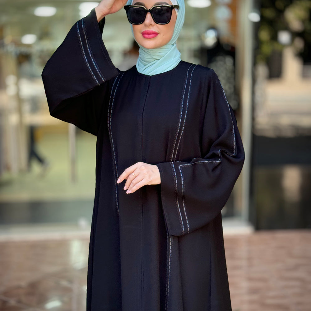 
                      
                        Distinctive Gulf Abaya
                      
                    