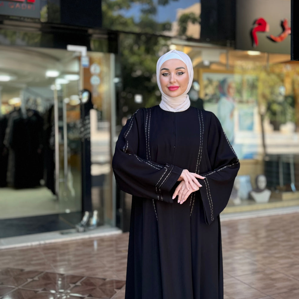 
                      
                        Distinctive Gulf Abaya
                      
                    