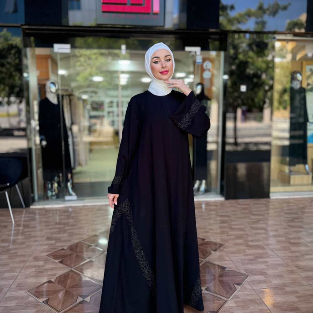 
                      
                        Stylish And Modern Gulf Abaya
                      
                    