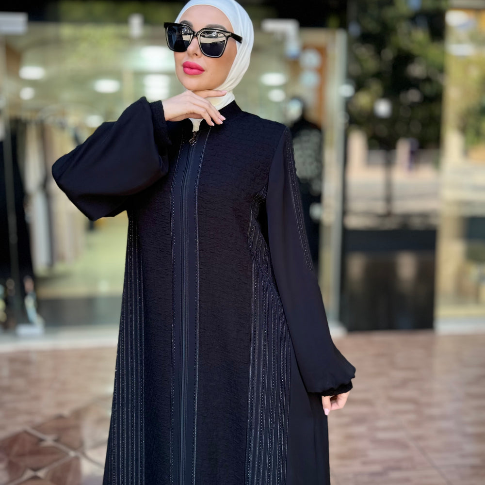 
                      
                        Elegant Abaya for a Unique Look
                      
                    