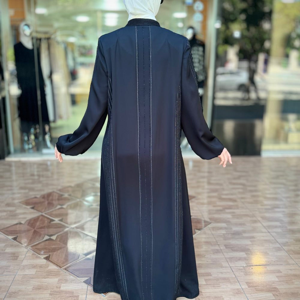 
                      
                        Elegant Abaya for a Unique Look
                      
                    