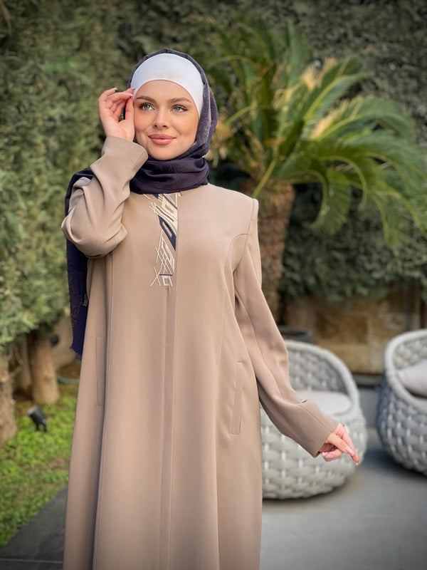 
                  
                    Front-Zip Jilbab for a Modern and Unique Style
                  
                