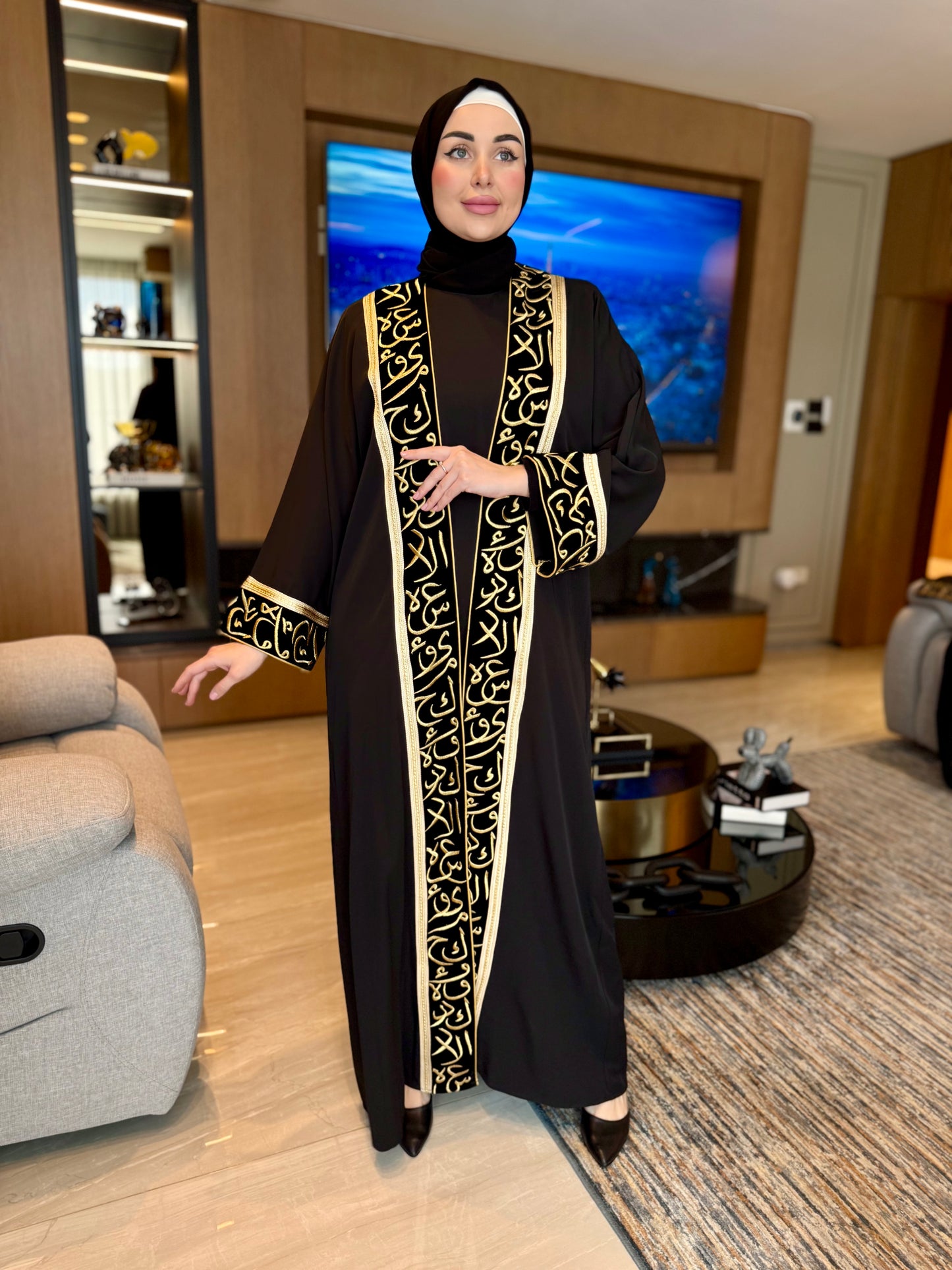 Gorgeous Open Abaya