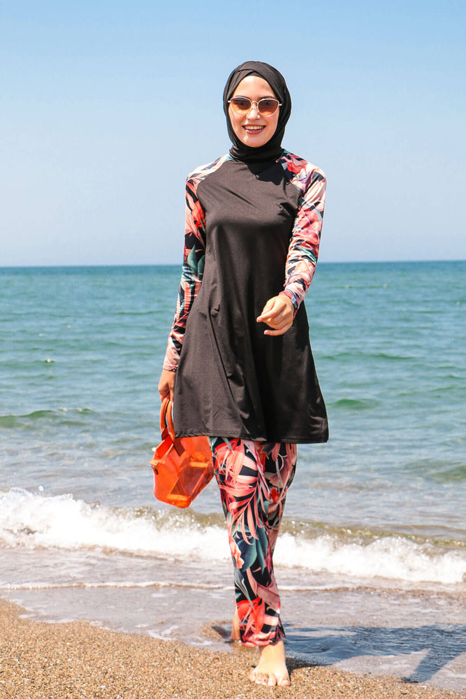 
                  
                    Tightrope Fastener Full Closed Hijab Swimsuit
                  
                